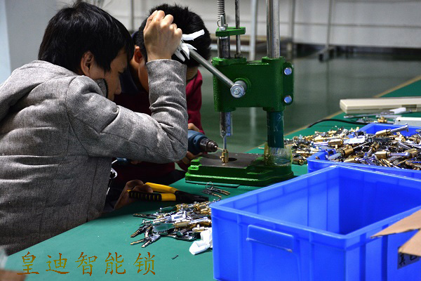 深圳指纹锁代理多久可以赚到钱？